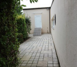 Terrasse bei Praxis, Zugang zur Doppelgarage