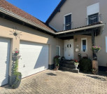 Nordseite und Doppelgarage